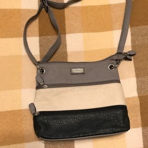 Tri Color Crossbody Leather Purse
